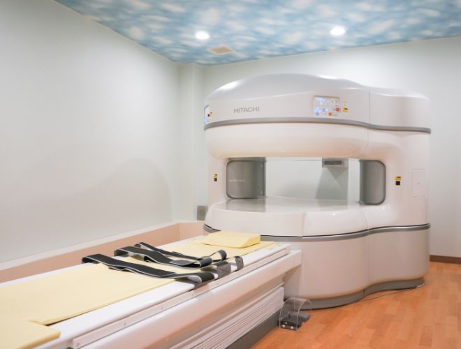 【画像】新世代オープン型MRI装置